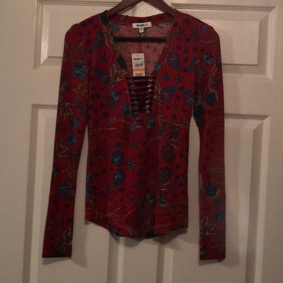 Red long sleeve blouse - Picture 1 of 2